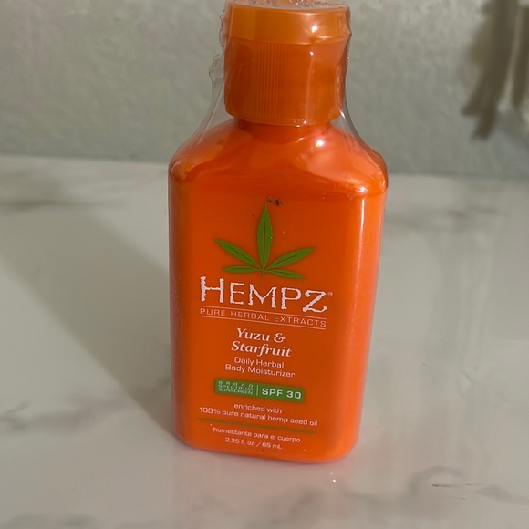 Hempz Bath & Body Mini Hempz Lotion Poshmark